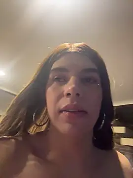 Alyson-fire live XXX chat