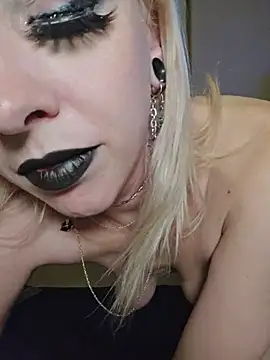 AmethystFoxx 现场XXX聊天