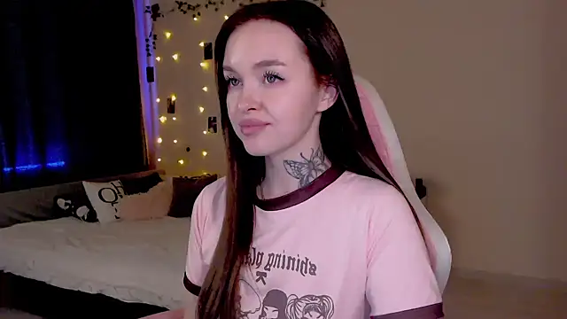 Chatroom XXX en direct de Naughty_Mable