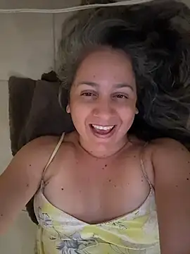 AVRAKEHDABRA live XXX chat