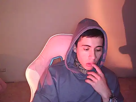 Chat +18 de David_LongVibe ao vivo