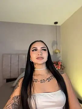 Chat +18 de kathecute__ ao vivo