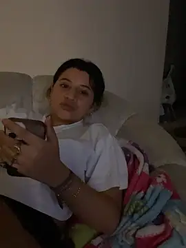 Chat +18 de roxi-fox ao vivo
