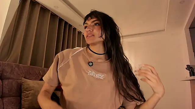mabel_candy Adlı Modelin Canlı XXX Sohbeti