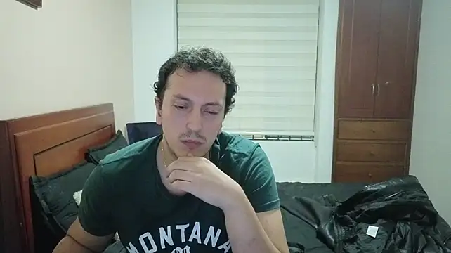 XXX chat uživo modela hardaftercum