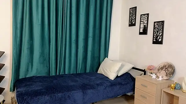 Chat XXX en directo de OnitaHoglen