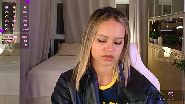 Chat XXX ao vivo de Stacy_Tyler