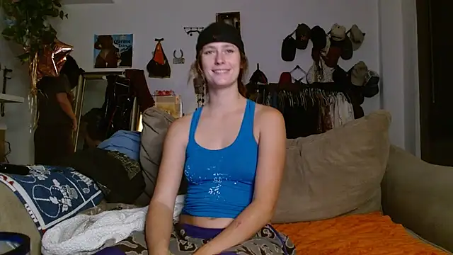 LilBongo1 live XXX chat