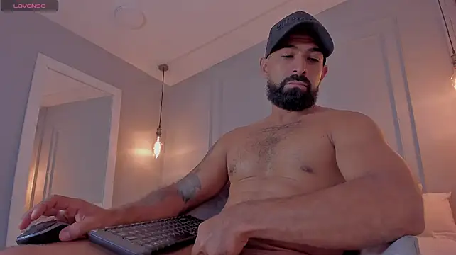 KylliamLevis Adlı Modelin Canlı XXX Sohbeti