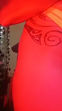 YIYAMURANO's Live XXX Chat