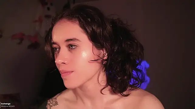 _Avriles_ live XXX chat
