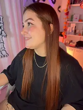 EmilyBarragan_ élő XXX-chatje