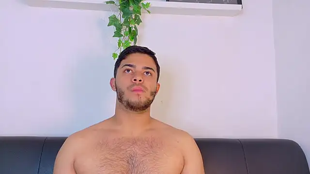 TylerWest_ Live XXX-chat