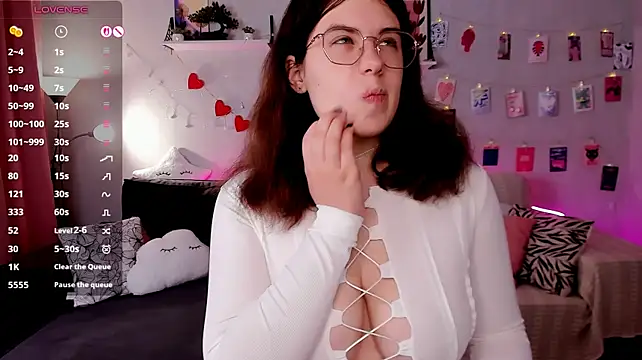Czat XXX na żywo – BellaCaress