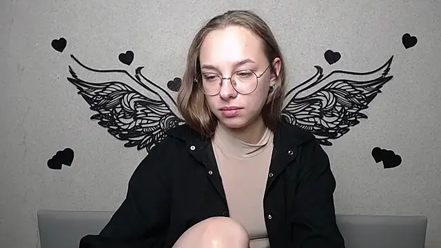 SteshaGlass live XXX chat