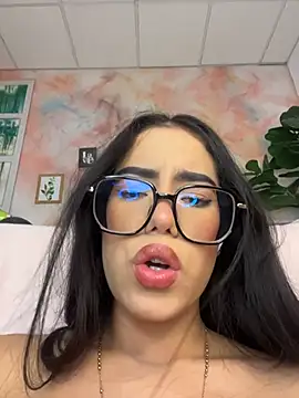 TopDollXXX Chat XXX in diretta