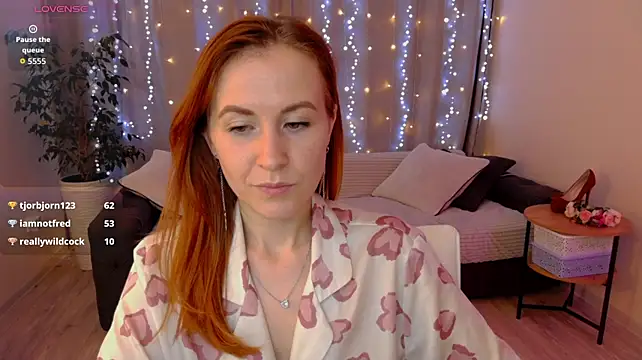 LeonaFoxx's Live XXX Chat