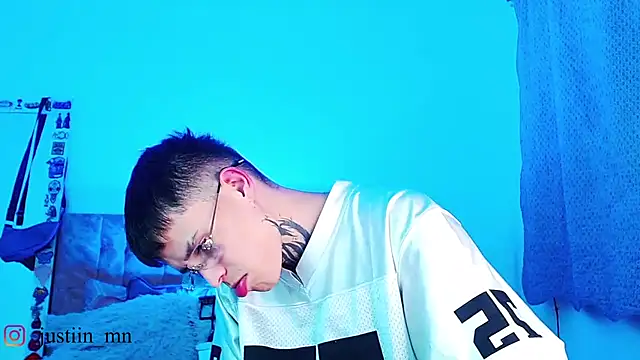 Show modela _justinmoon2 na web-kameri