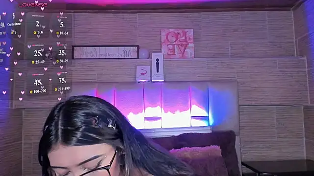 mia_devine_ live XXX chat