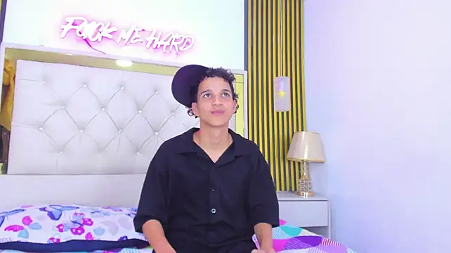JustinSecret Live XXX-Chat
