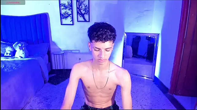JuniorPrinceMorris XXX чат на живо