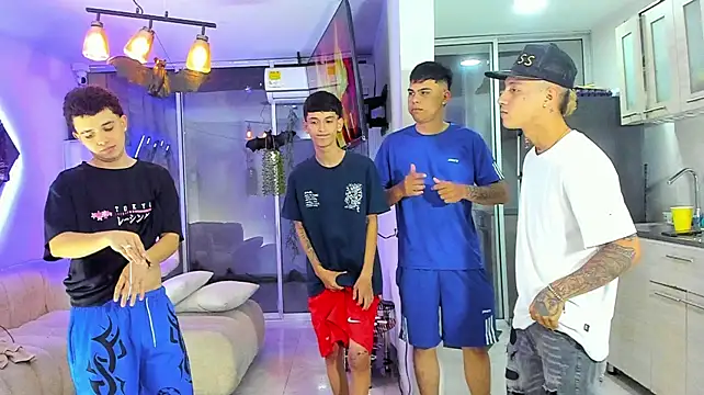 XXX chat uživo modela Houseofwarrios