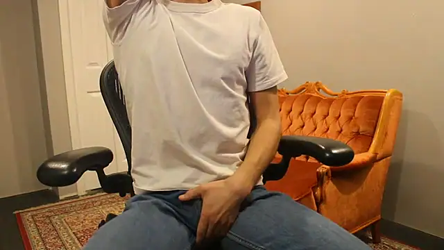 צ'אט XXX בשידור חי של jjjjjfive