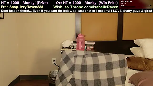 IzzyRaven's Live XXX Chat