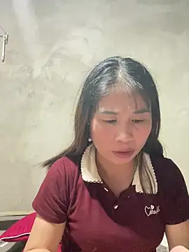 tinacum012's Live XXX Chat