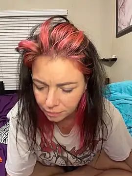 MarlaFknSinger's Live XXX Chat