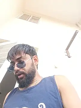 dhruvplayboy Chat XXX in diretta