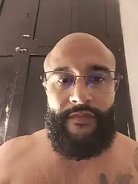 Luke__09n Live XXX chat