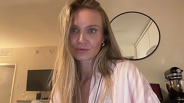 Kavellina's Live XXX Chat