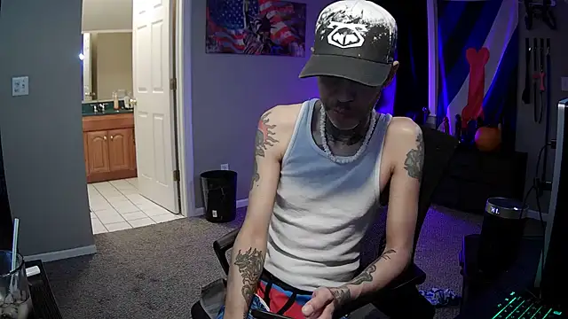 Michigan9000's Live XXX Chat