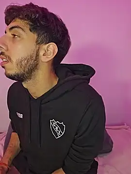 LeoyNicky98 Pertunjukan Webcam