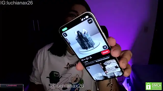 lucy2606 élő XXX-chatje