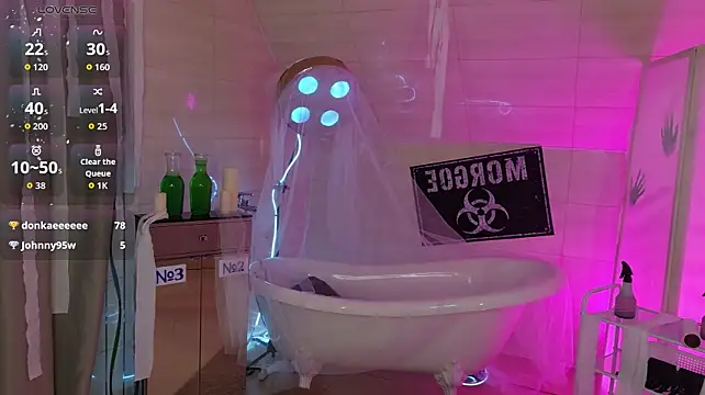 Онлайн чат XXX Adetta