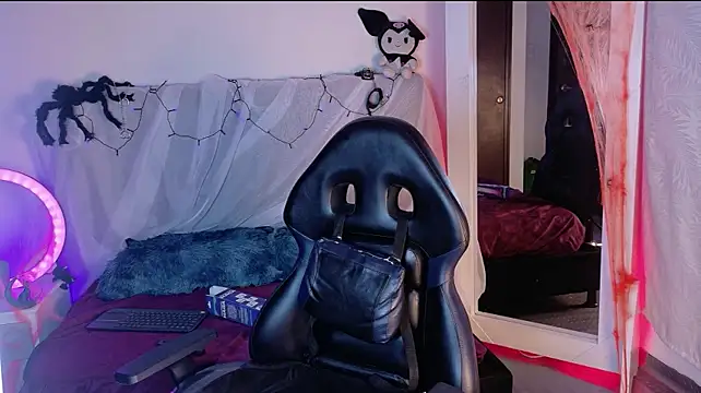 Katesalvatore's Live XXX Chat