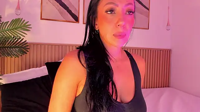 Samantha_Sra_ Chat XXX in diretta