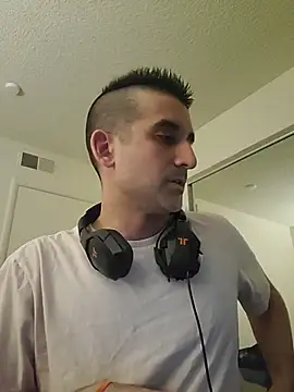 Chat XXX ao vivo de myth5hk