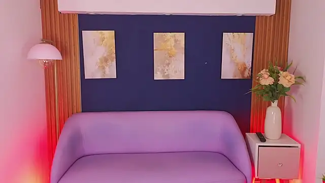 Chat +18 de LumierNova ao vivo