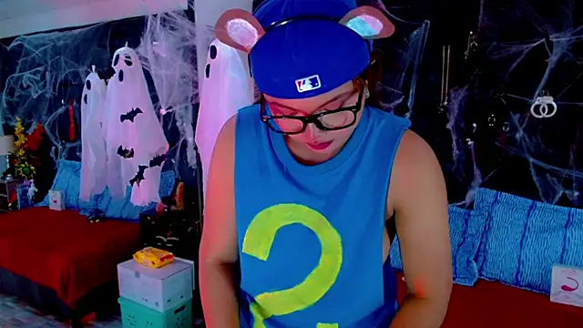 Cloelombard 라이브 XXX 채팅