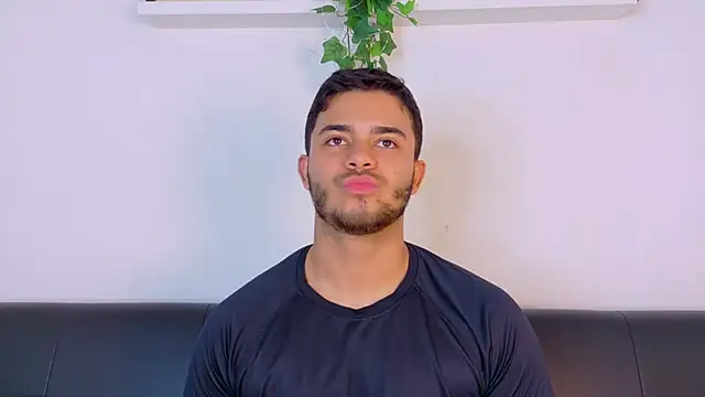 TylerWest_ 现场XXX聊天