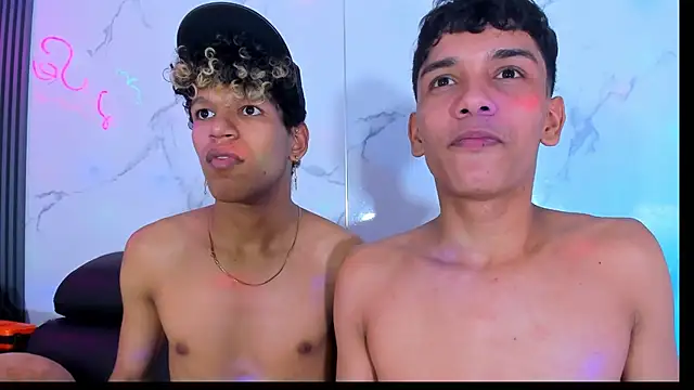 Litle_sweet_boys Live XXX Chat