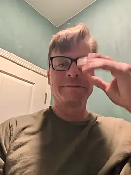 Chat XXX Live noahbahdy