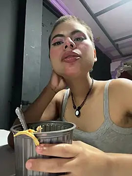 Eva_Feller69 Live XXX-chat