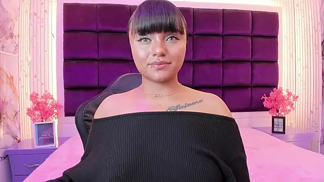 Chatroom XXX en direct de sweelanna__