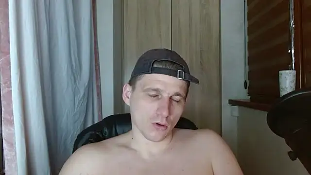 Živý XXX chat Poliglotjoe1