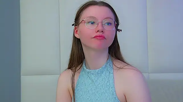 KeiraAstiのライブXXXチャット