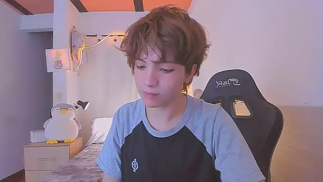 Chat XXX en directo de Sweet_Allan